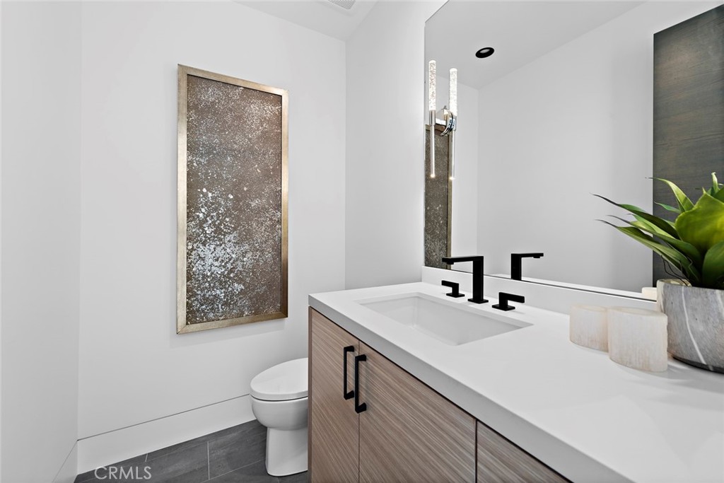 Newport Heights (NEWH) - Residential