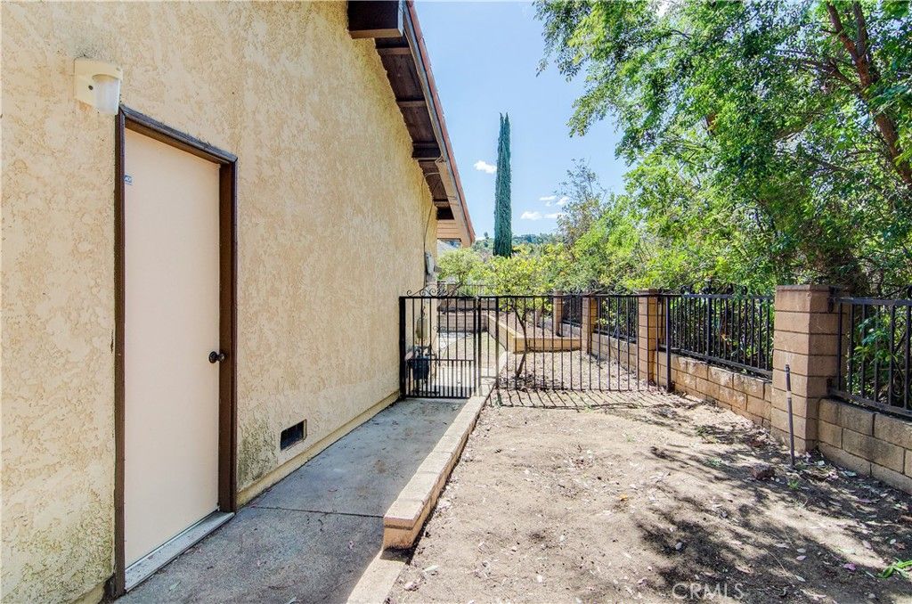 listing image 51