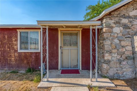 A home in New Cuyama