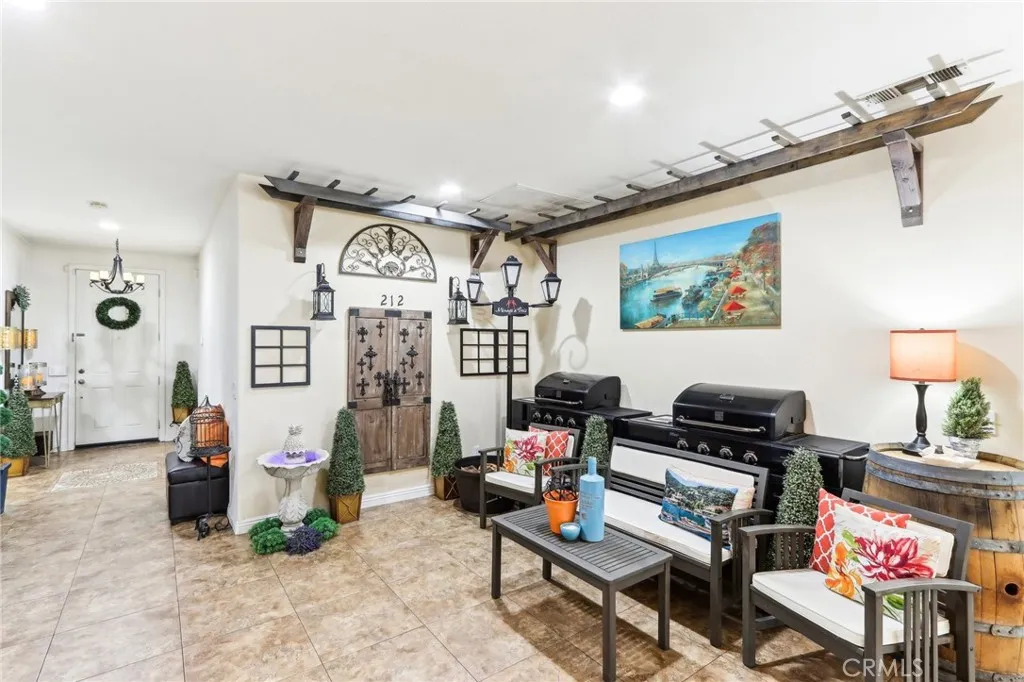 Hemet, California 92545, United States, 3 Bedrooms Bedrooms, ,2 BathroomsBathrooms,Residential,Active,108016