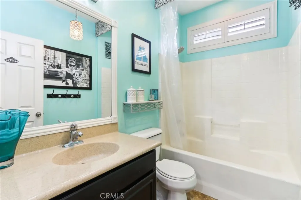 Hemet, California 92545, United States, 3 Bedrooms Bedrooms, ,2 BathroomsBathrooms,Residential,Active,108016