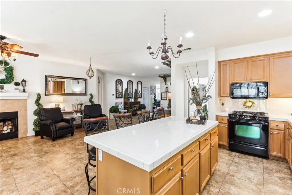 Hemet, California 92545, United States, 3 Bedrooms Bedrooms, ,2 BathroomsBathrooms,Residential,Active,108016