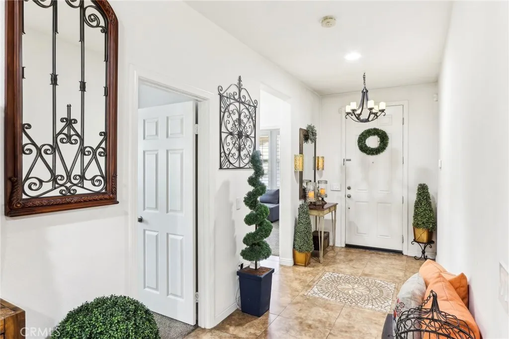 Hemet, California 92545, United States, 3 Bedrooms Bedrooms, ,2 BathroomsBathrooms,Residential,Active,108016