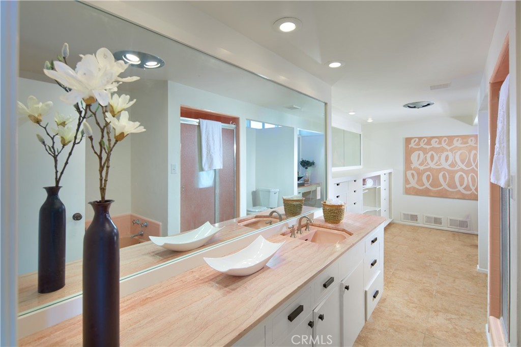 Woods Cove (WC) - Residential
