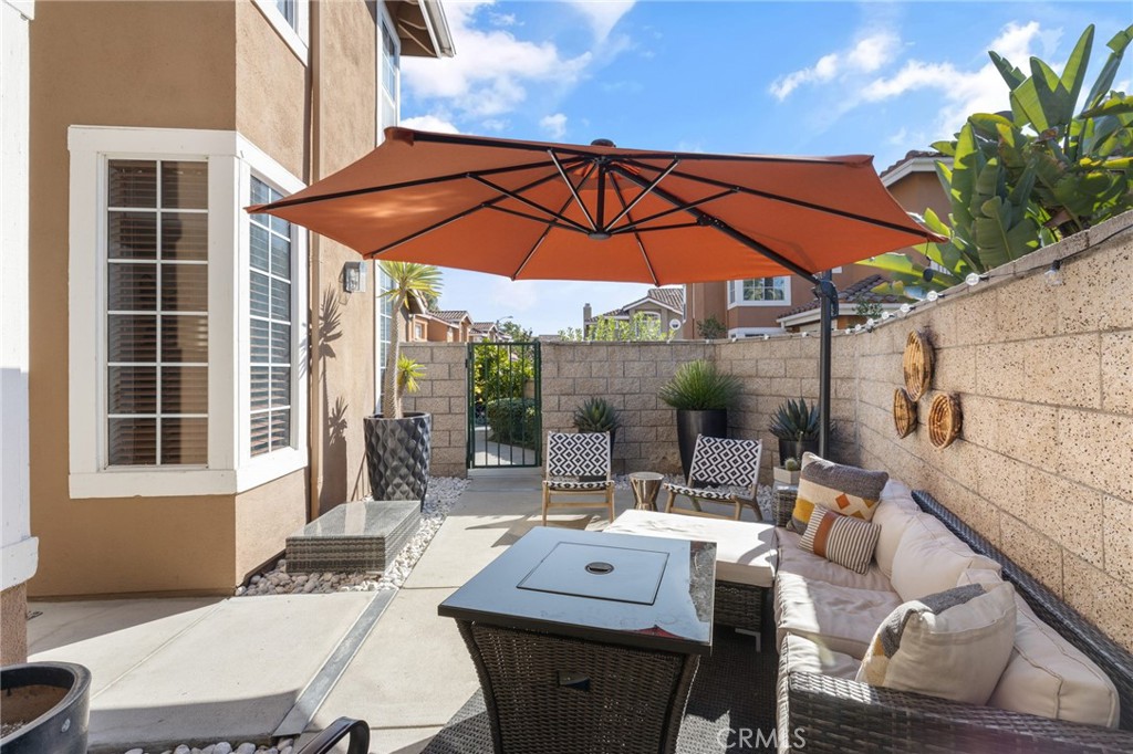 Provence D'Aliso (PDA) - Residential Lease
