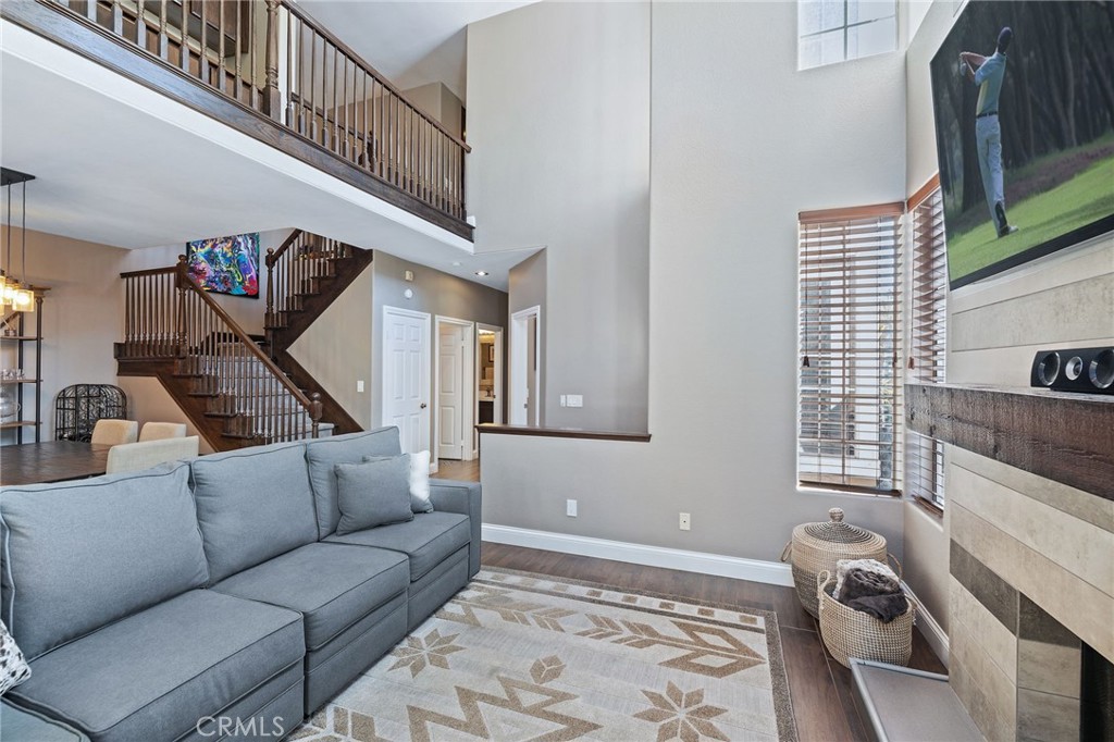 Provence D'Aliso (PDA) - Residential Lease