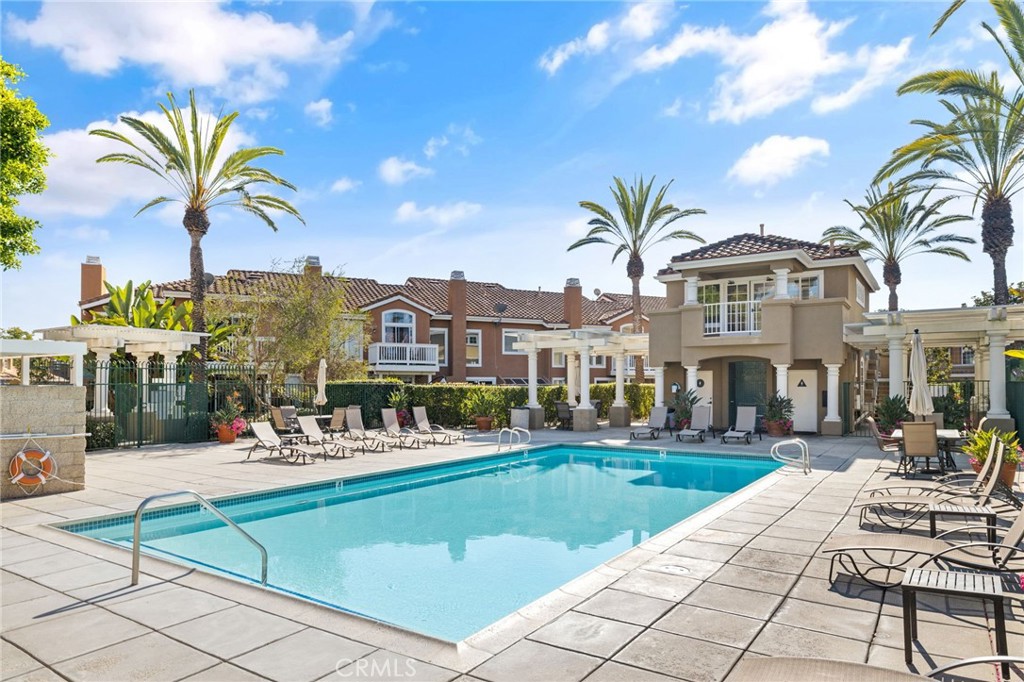 Provence D'Aliso (PDA) - Residential Lease