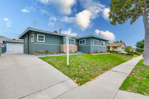 A home in Inglewood