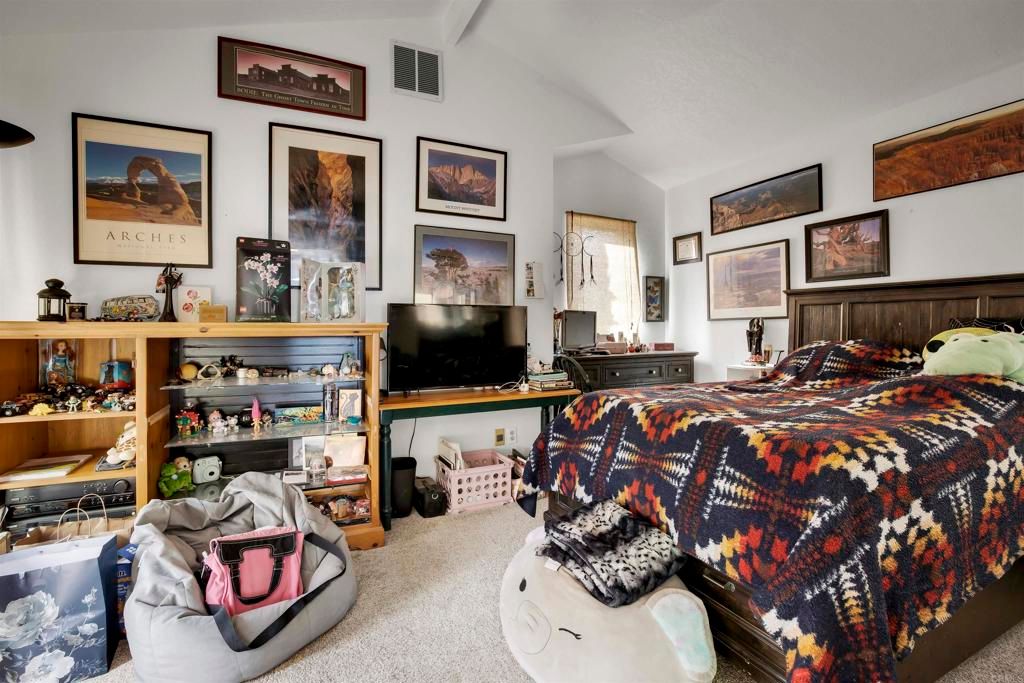 listing image 130727387423261789900