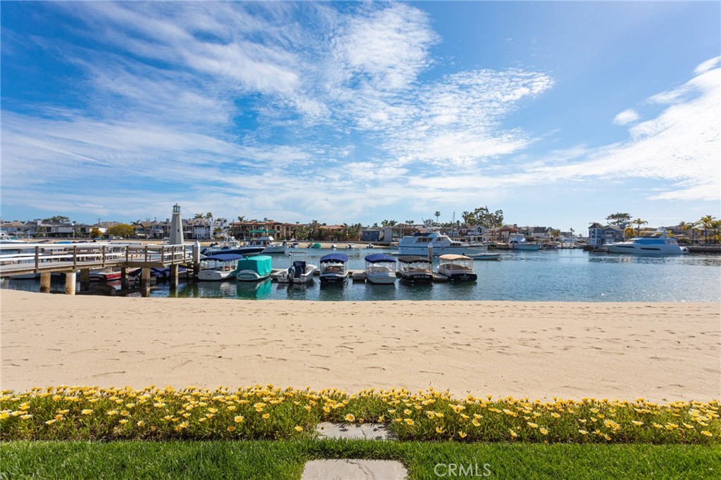 Beacon Bay (BEAC) - Residential Lease