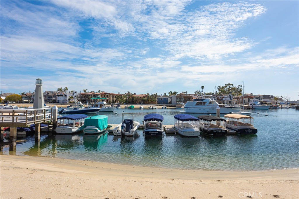 Beacon Bay (BEAC) - Residential Lease