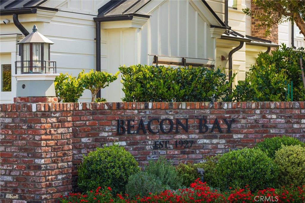 Beacon Bay (BEAC) - Residential Lease