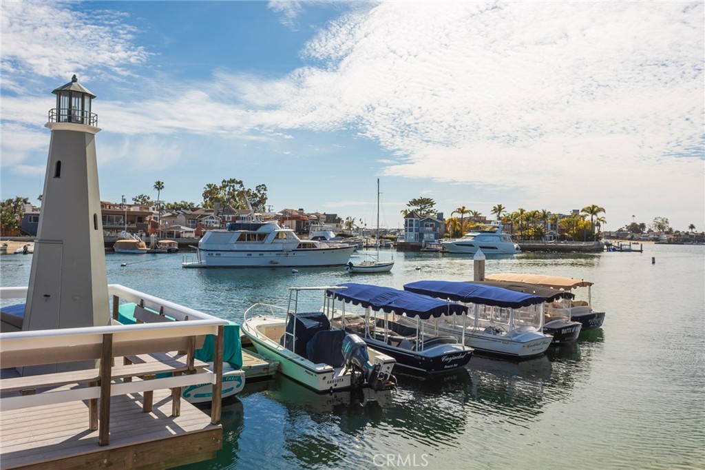 Beacon Bay (BEAC) - Residential Lease