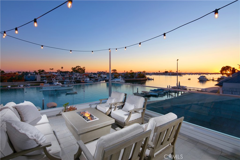 Beacon Bay (BEAC) - Residential Lease
