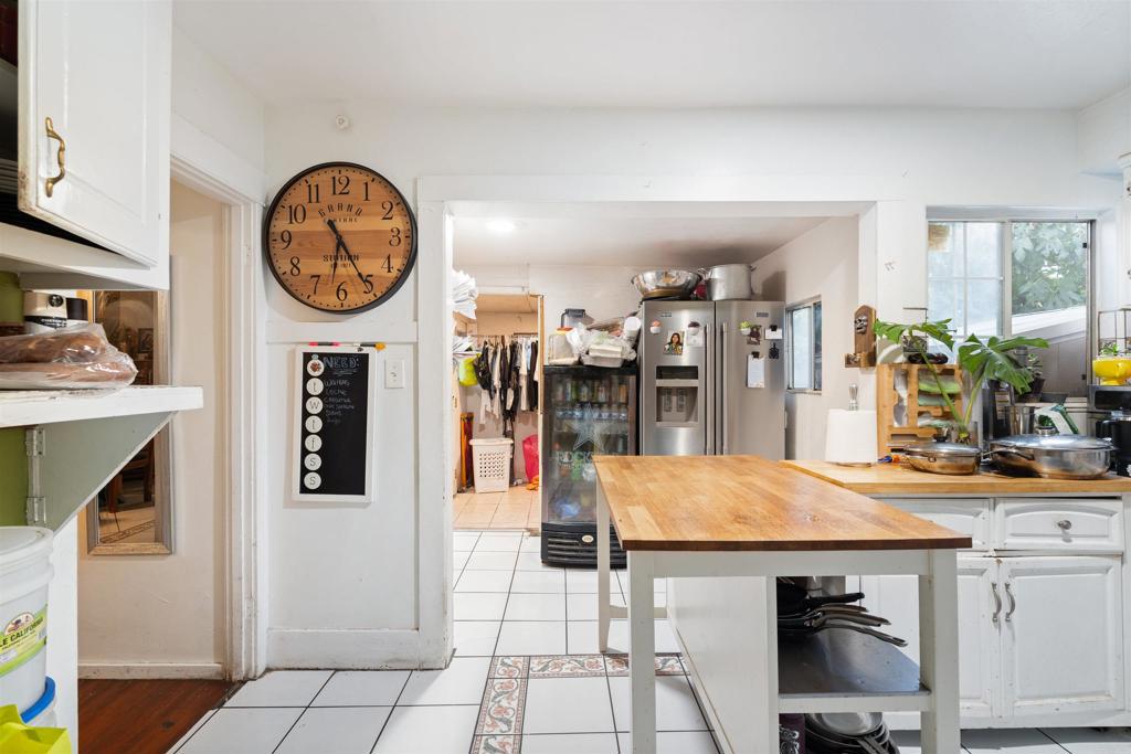 3838 Van Dyke Avenue