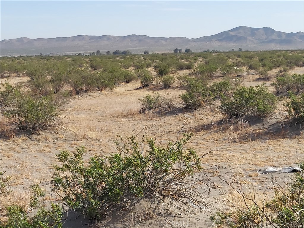 Opportunity is knocking on this 30 Acres in the so growing area of El Mirage bordering Adelanto CA. Come and see the possibilities on this flat ready to build lot. With 30 Acres anything is possible, mountain and desert views. Not far from the asphalt and electricity and water is in the area. The local area where this property is located has Farms, Ranches, Houses and several large companies including Ducommun Aerostructures Inc. El Mirage is an unincorporated community in the western Victor Valley of the Mojave Desert, within San Bernardino County, California. El Mirage is next to the El Mirage Lake, a dry lake bed, and 12.5 miles northwest of Adelanto, home of Southern California Logistics Airport. Property is approximately 1.5 miles from El Mirage Airfield and approximately 2 miles from Mirage Dry Lake Off-Highway Vehicle (OHV) Area. Approximately 15 miles from the 15 Freeway.