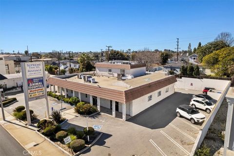 Photo of 2705 N Sepulveda Boulevard, Manhattan Beach, CA 90266 (MLS # SB23013444)