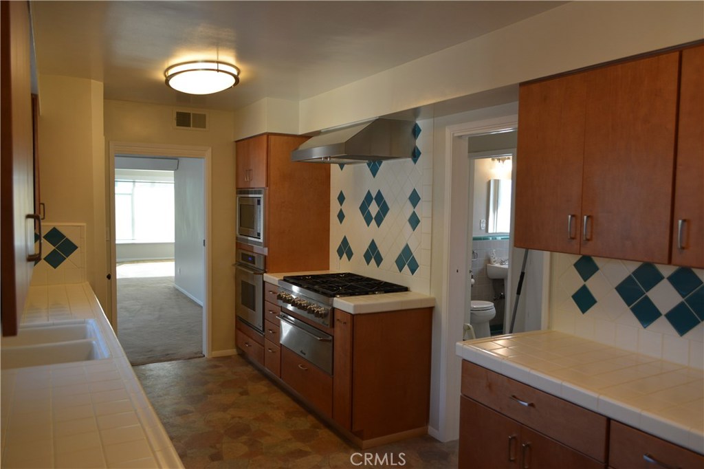 Palisades (PS) - Residential Lease