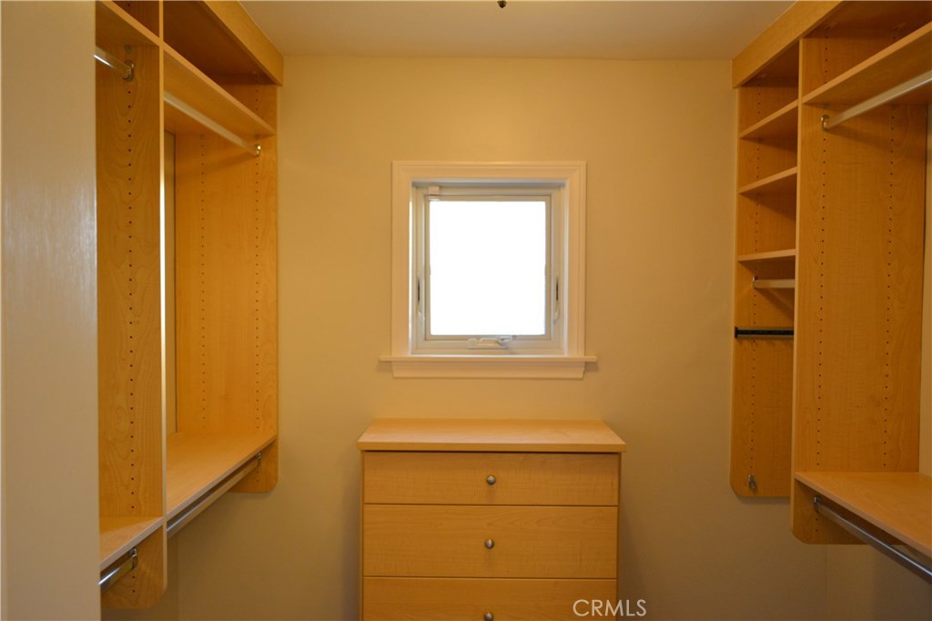 Palisades (PS) - Residential Lease