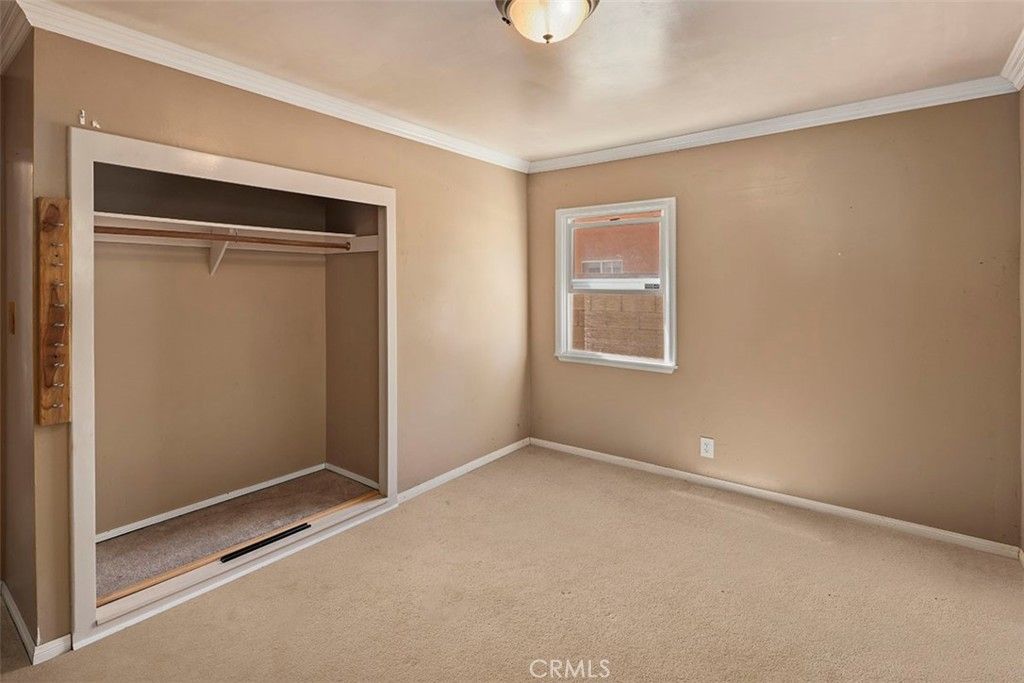 listing image 130721421023817717579