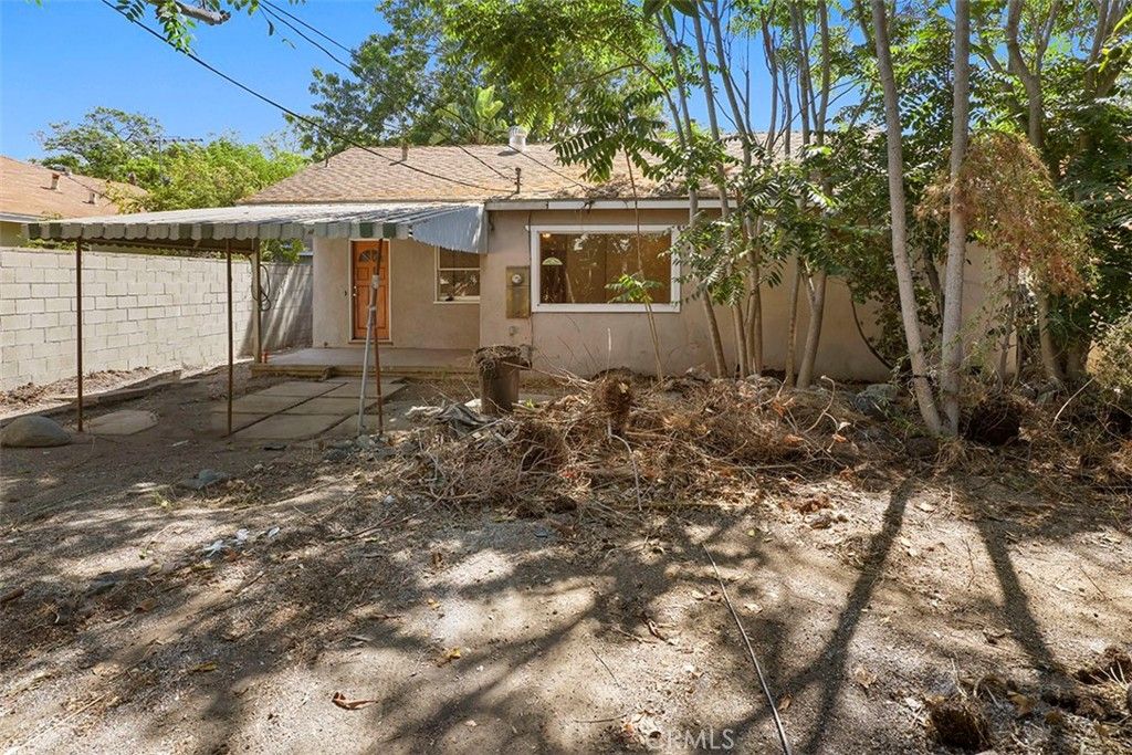 listing image 130725504710970854193