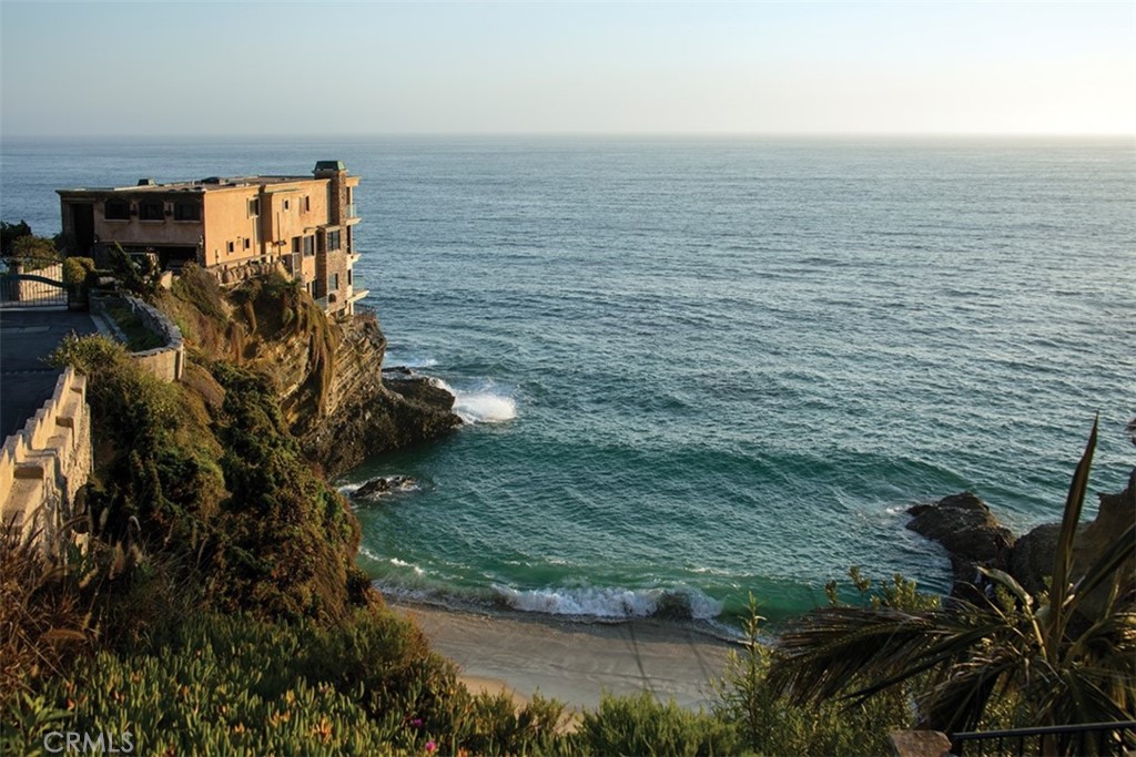 South Laguna Village (SLV) - Residential