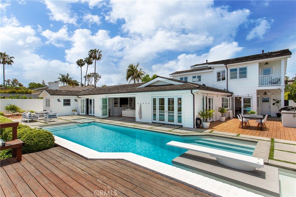 listing image 130720700109341349086
