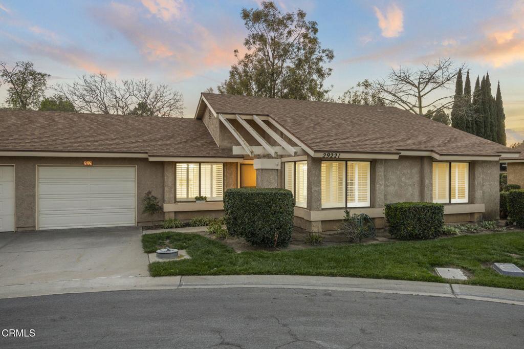 29221 Village 29