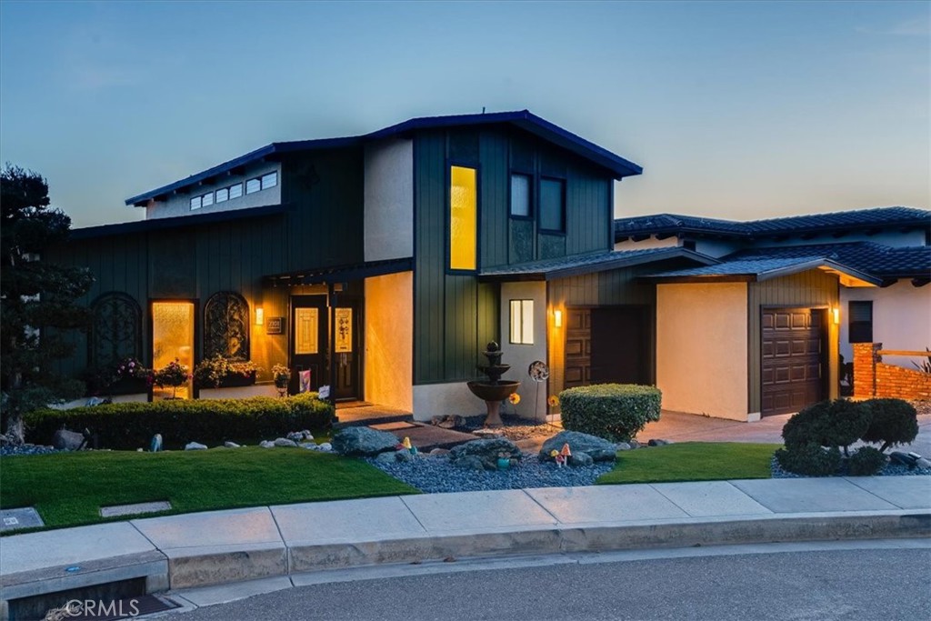 2101 Shoreline Drive