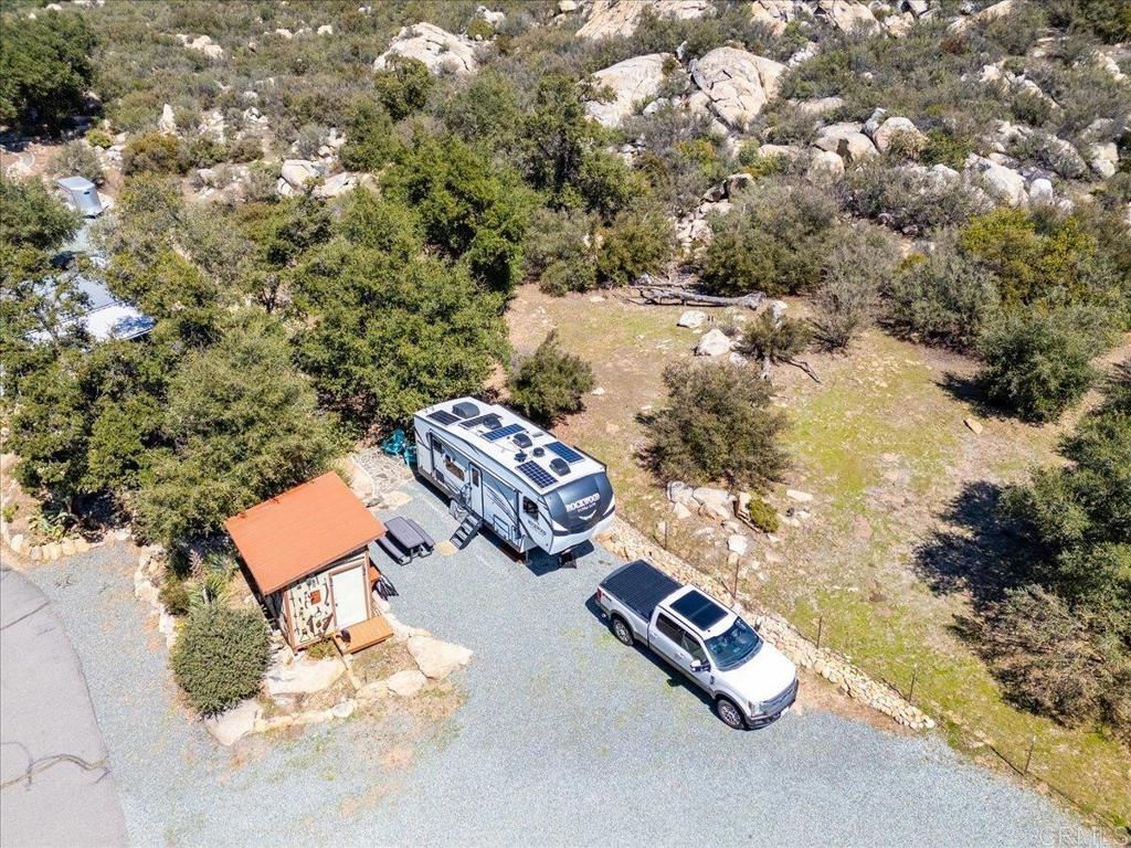 listing image 130727025197354085519
