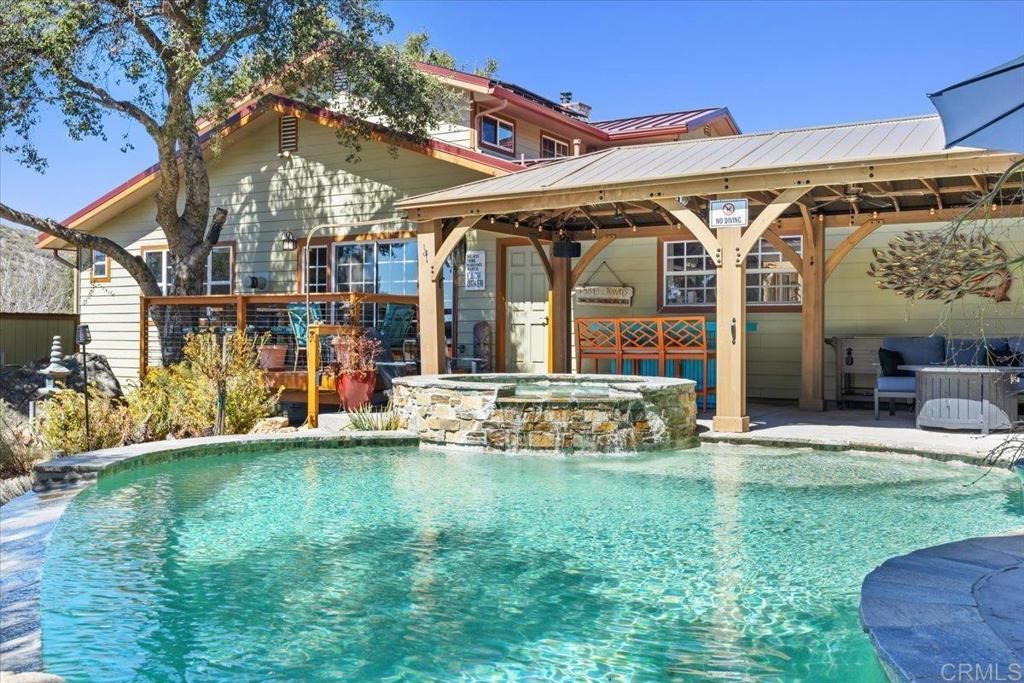 listing image 130727523466631300897