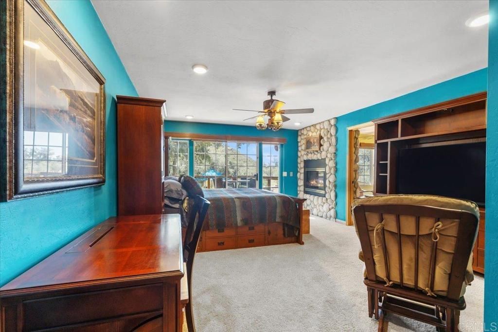 listing image 130721563164267910746
