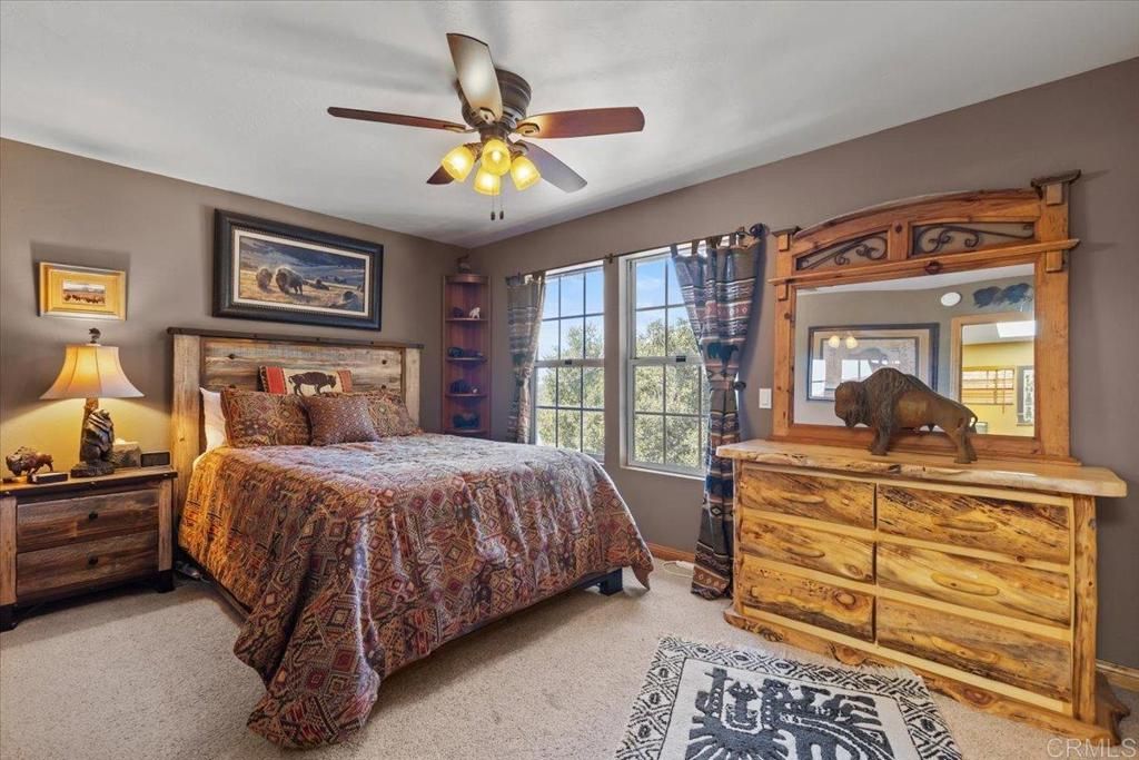 listing image 130726984376015396060