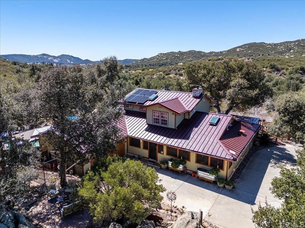 listing image 130725584777613272088
