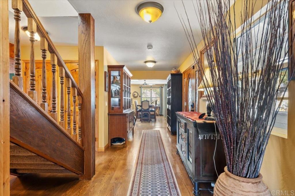 listing image 130720288002691095200