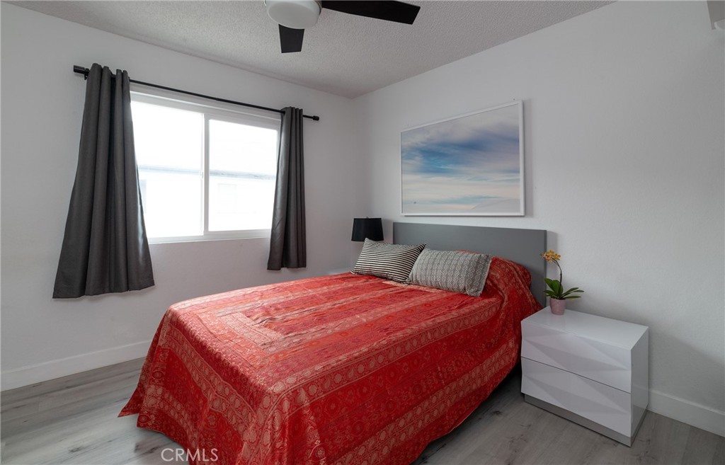 Photo 8 of 20 of 14630 Halldale 21 condo