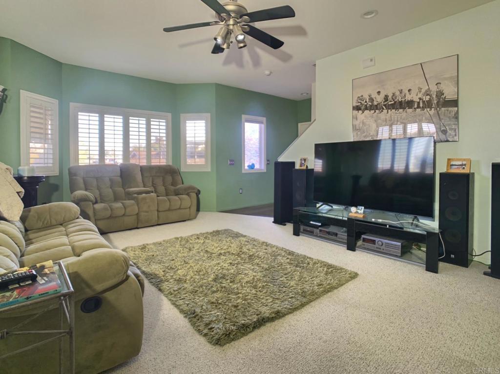 11820 Gardena Ln