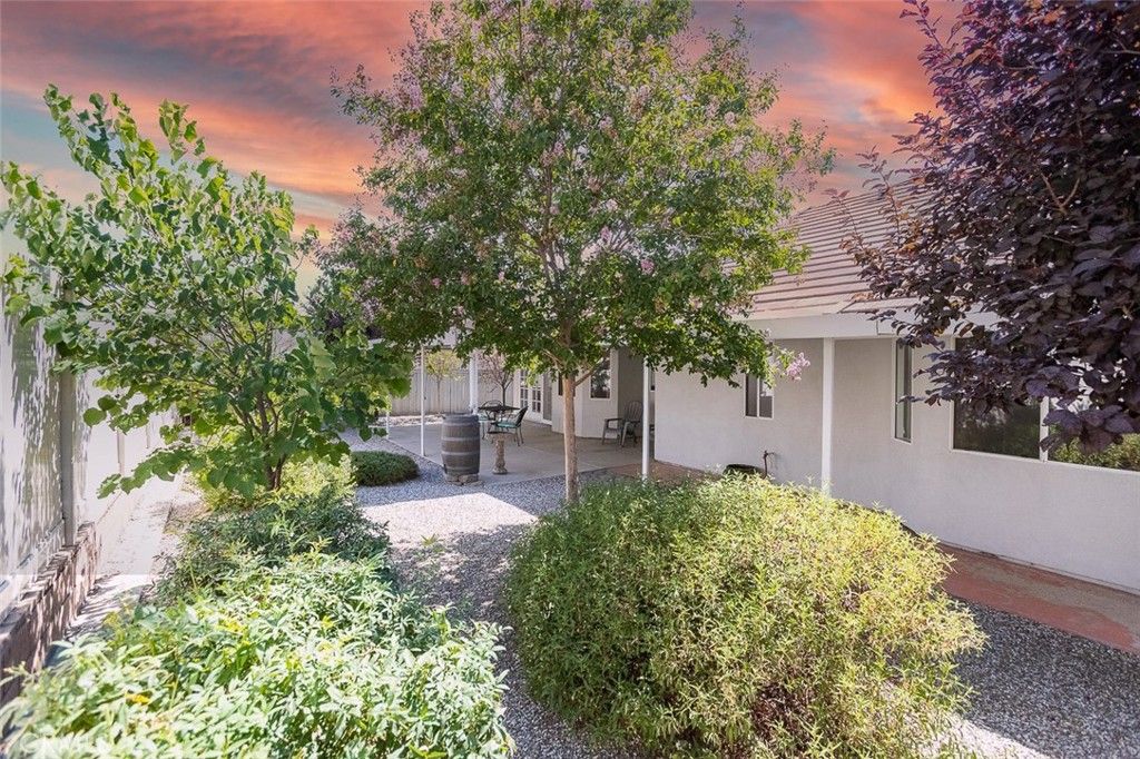 listing image 130725516019941304756