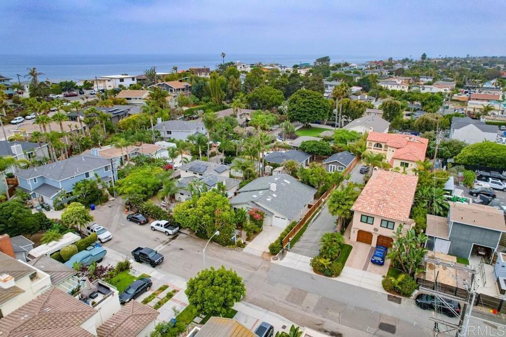 listing image 130726899613724090574