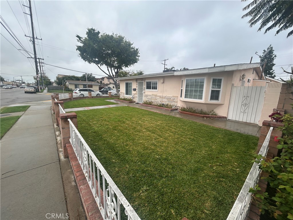 20743 Norwalk Boulevard