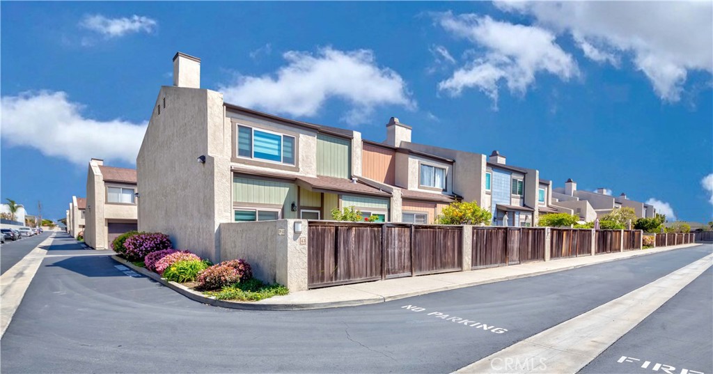 View Torrance, CA 90502 townhome