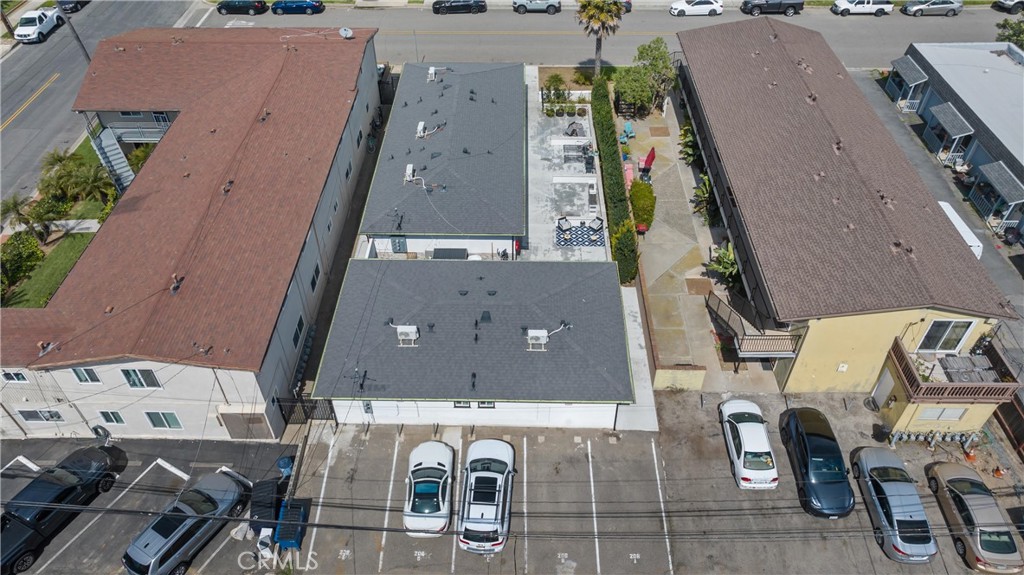 Downtown Area (DOWN) - Residential Income