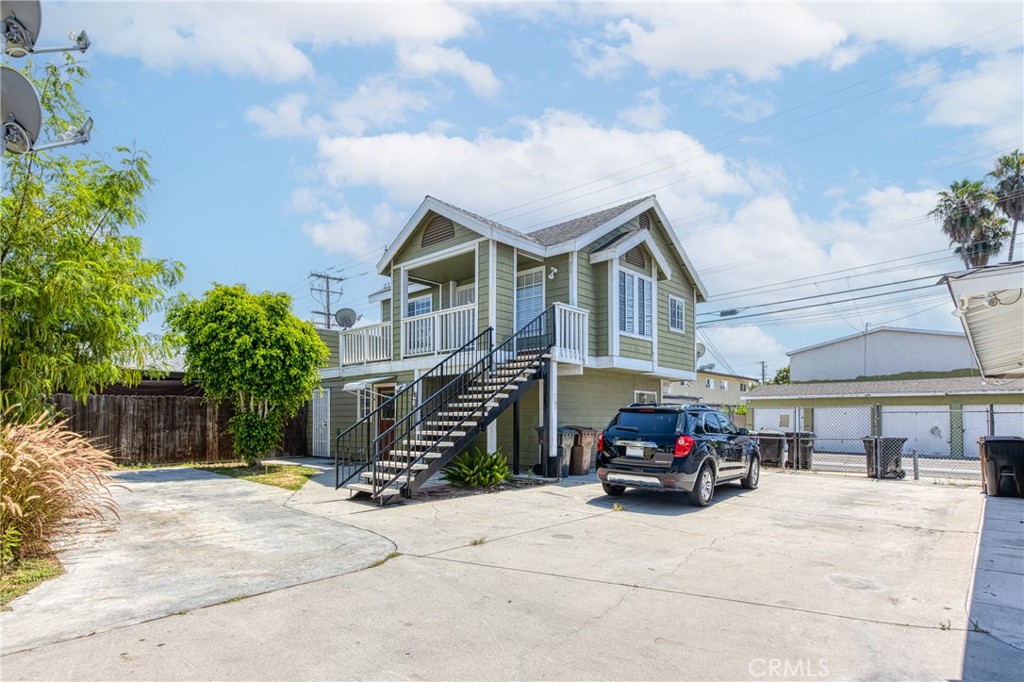 320 W Truslow Avenue D