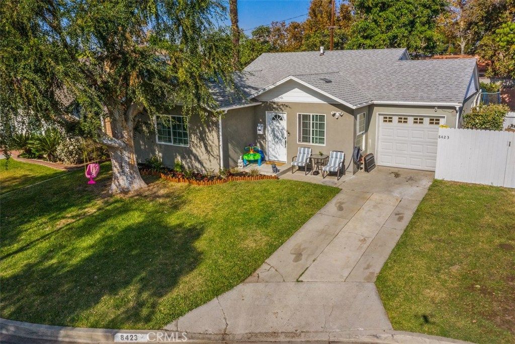 listing image 130722880418016302268