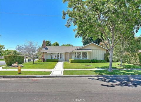 A home in Los Alamitos