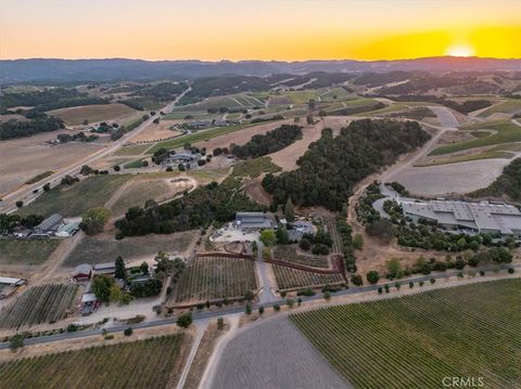 2925 Anderson Road Paso Robles CA 93446