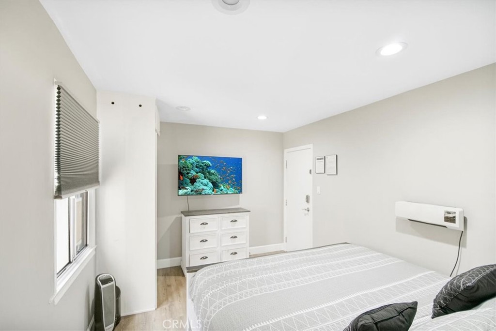 Balboa Peninsula (Residential) (BALP) - Residential Income