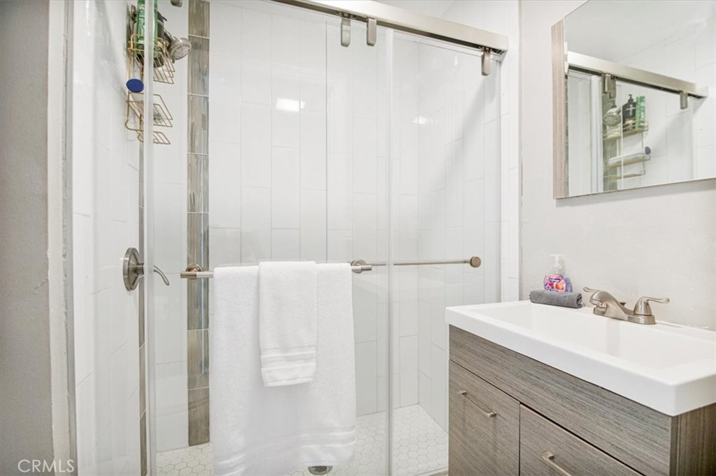 Balboa Peninsula (Residential) (BALP) - Residential Income