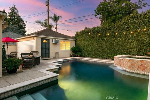 A home in Studio City