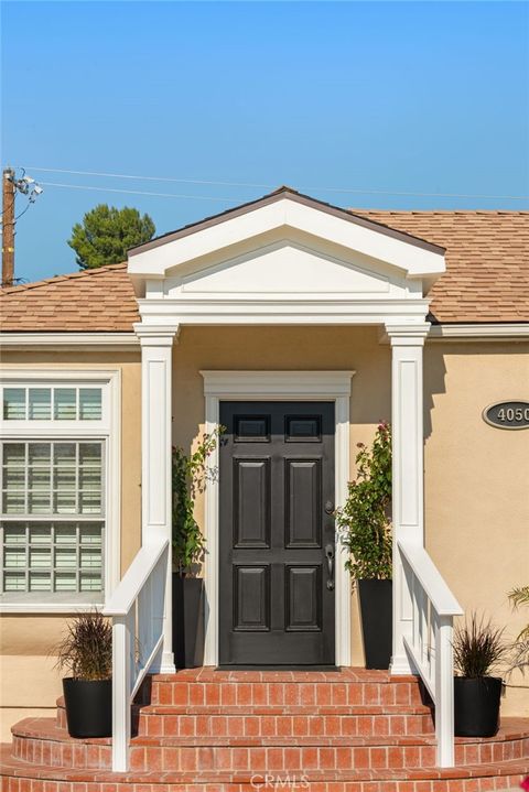 A home in Studio City